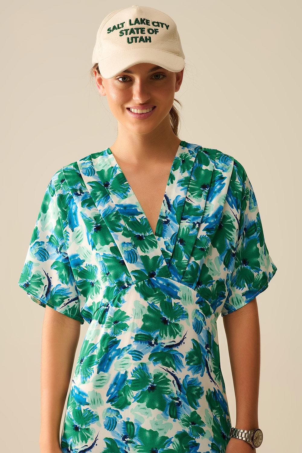 Maxi Floral Print Dress in Satin Fabric with Dropped Sleeves