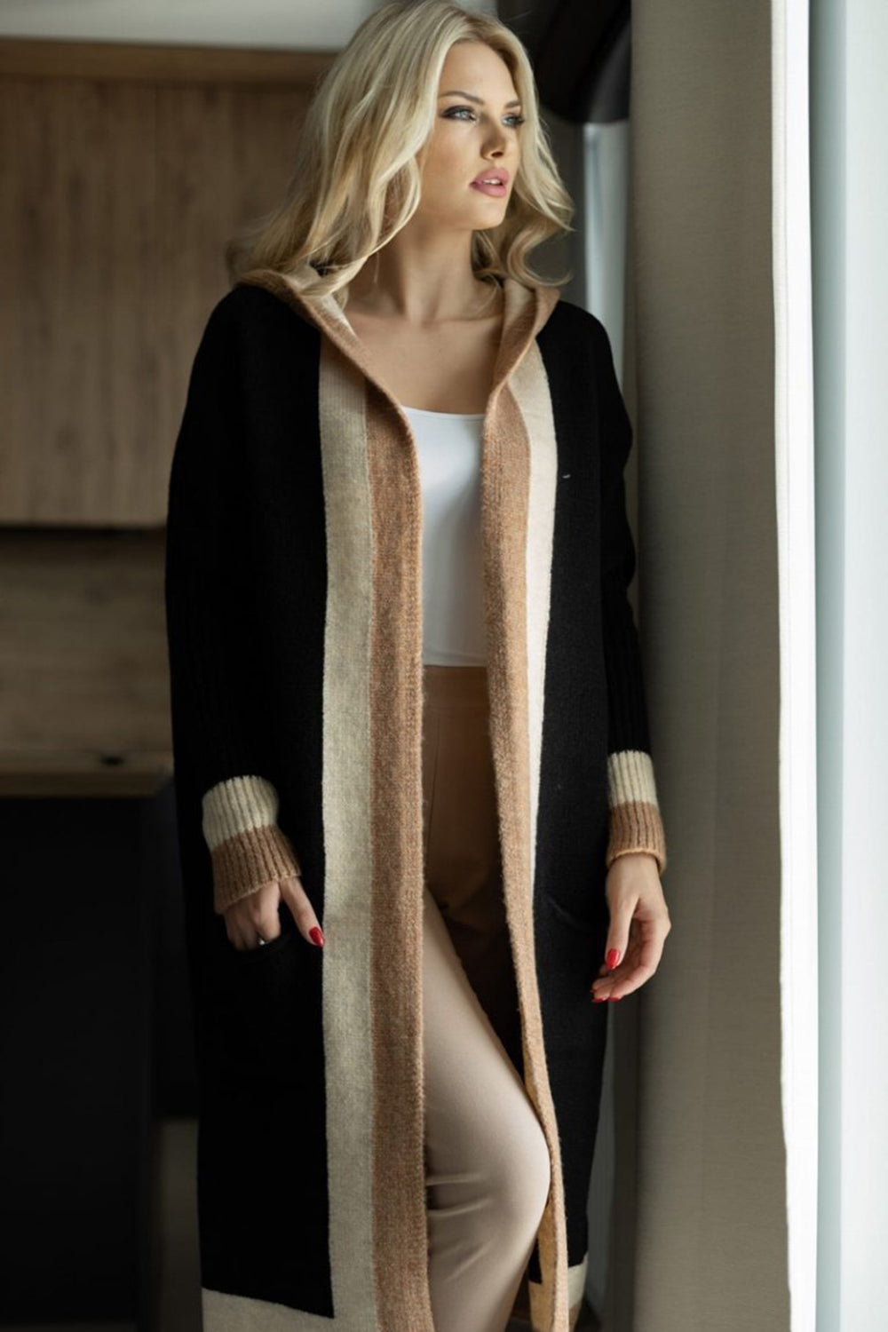 Pocketed Contrast Hooded Cardigan