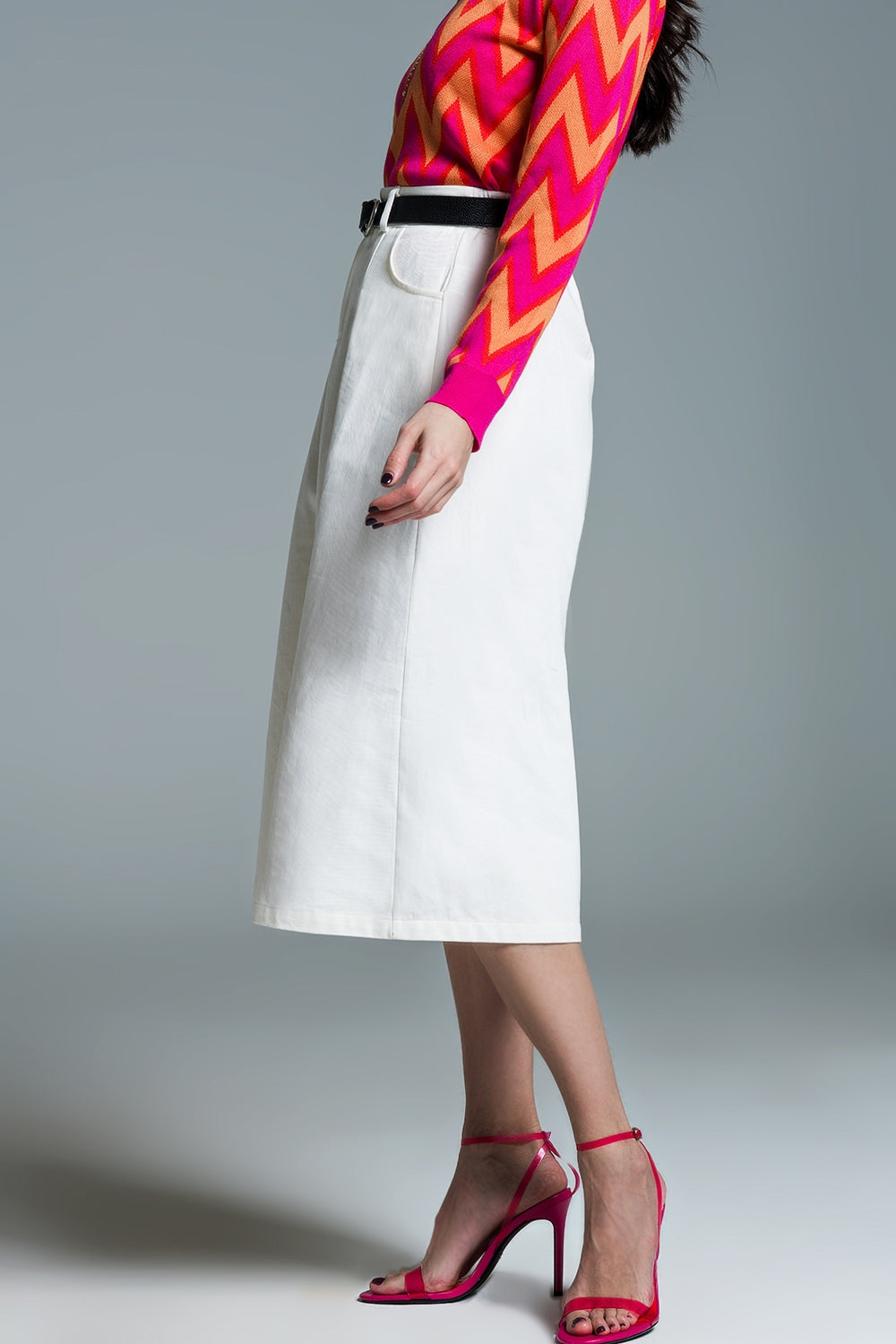 A Line Midi White Skirt with Pockets in White