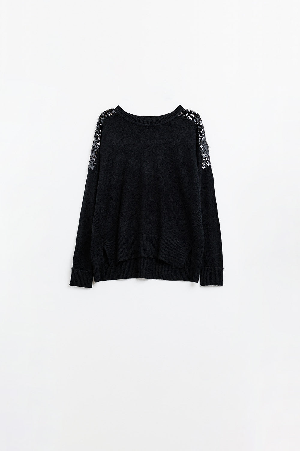 Black Long Sleeves Sweater with Sequins on the Shoulders