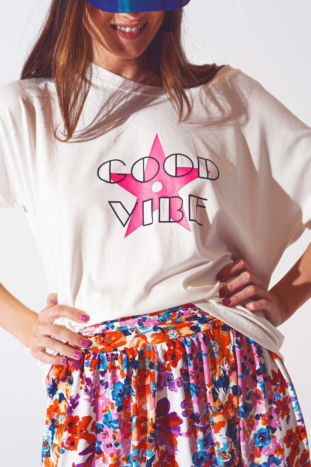 Boat Neck T-shirt With Good Vibe Text in White and Pink