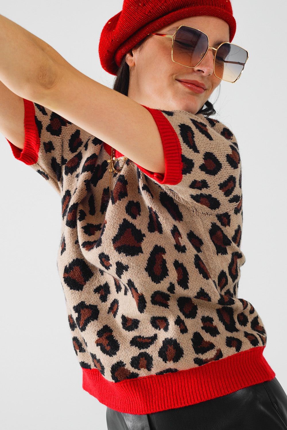 Cozy Panther Print Sweater Shirt with Red Edges