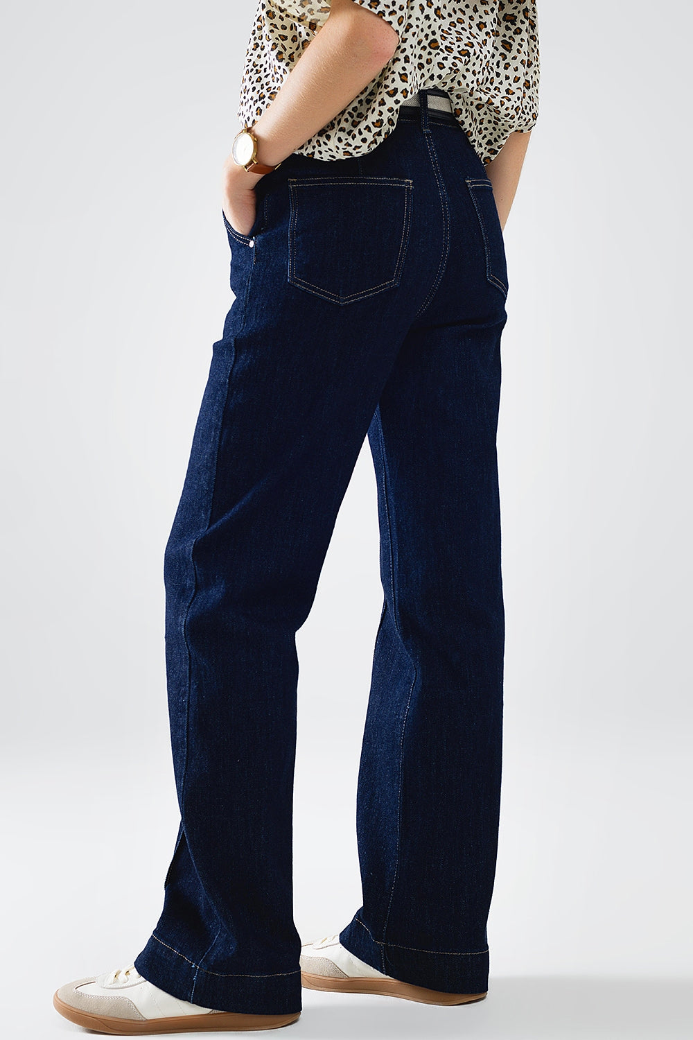 Long Straight Dark Blue Jeans with Contrast Stitching