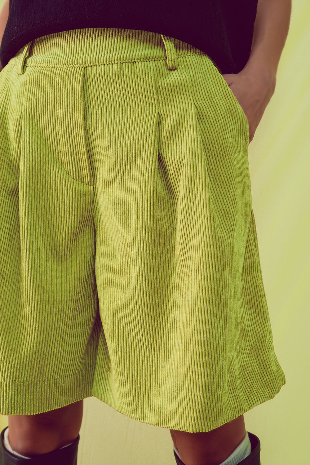 Longline Short in Lime Cord