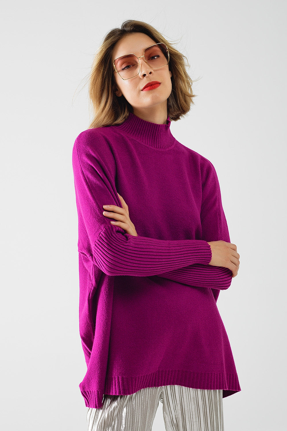 Q2 oversized soft fuchsia sweater with ribbed sleeves