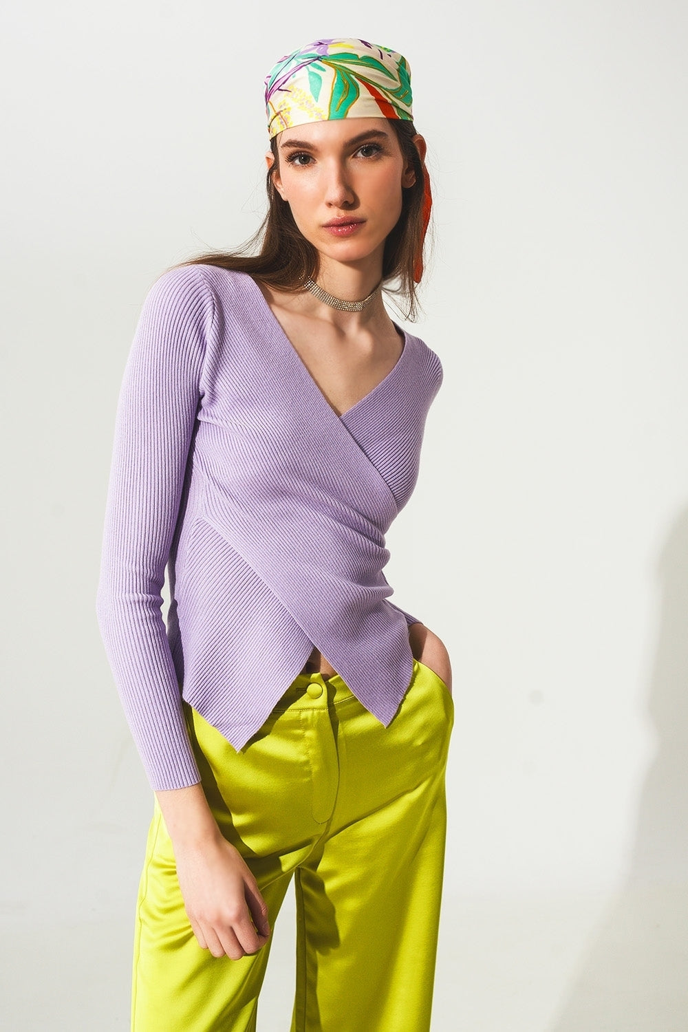 Q2 Purple ribbed v neck sweater