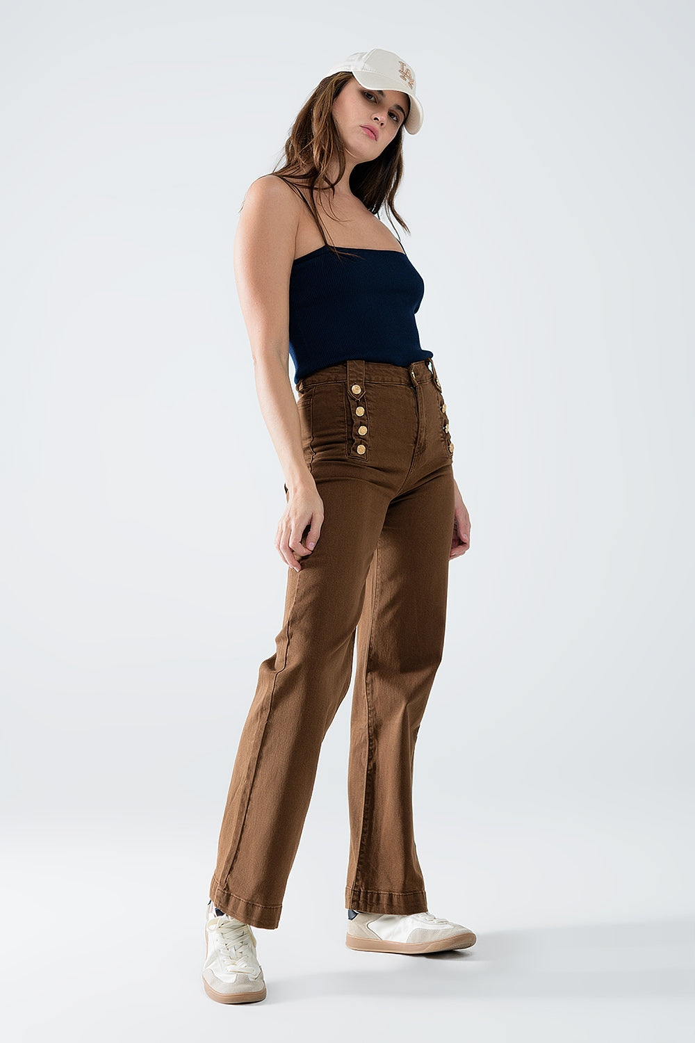 Straight Jeans with Gold Buttons at the Side in Camel