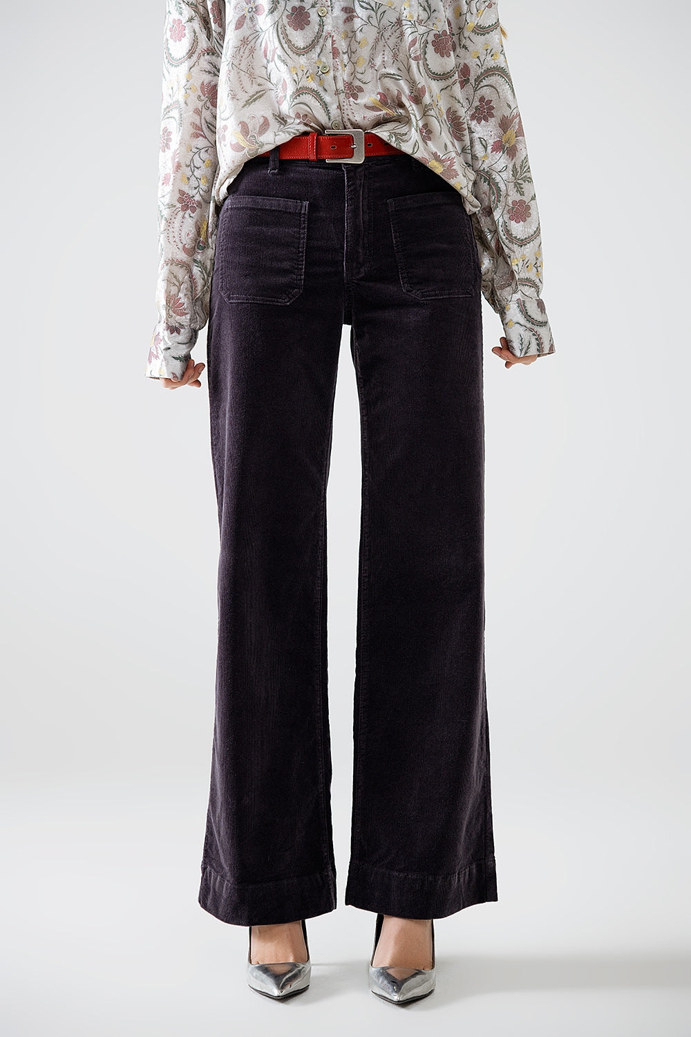 Q2 Straight Leg Corduroy Jeans in dark grey with pockets