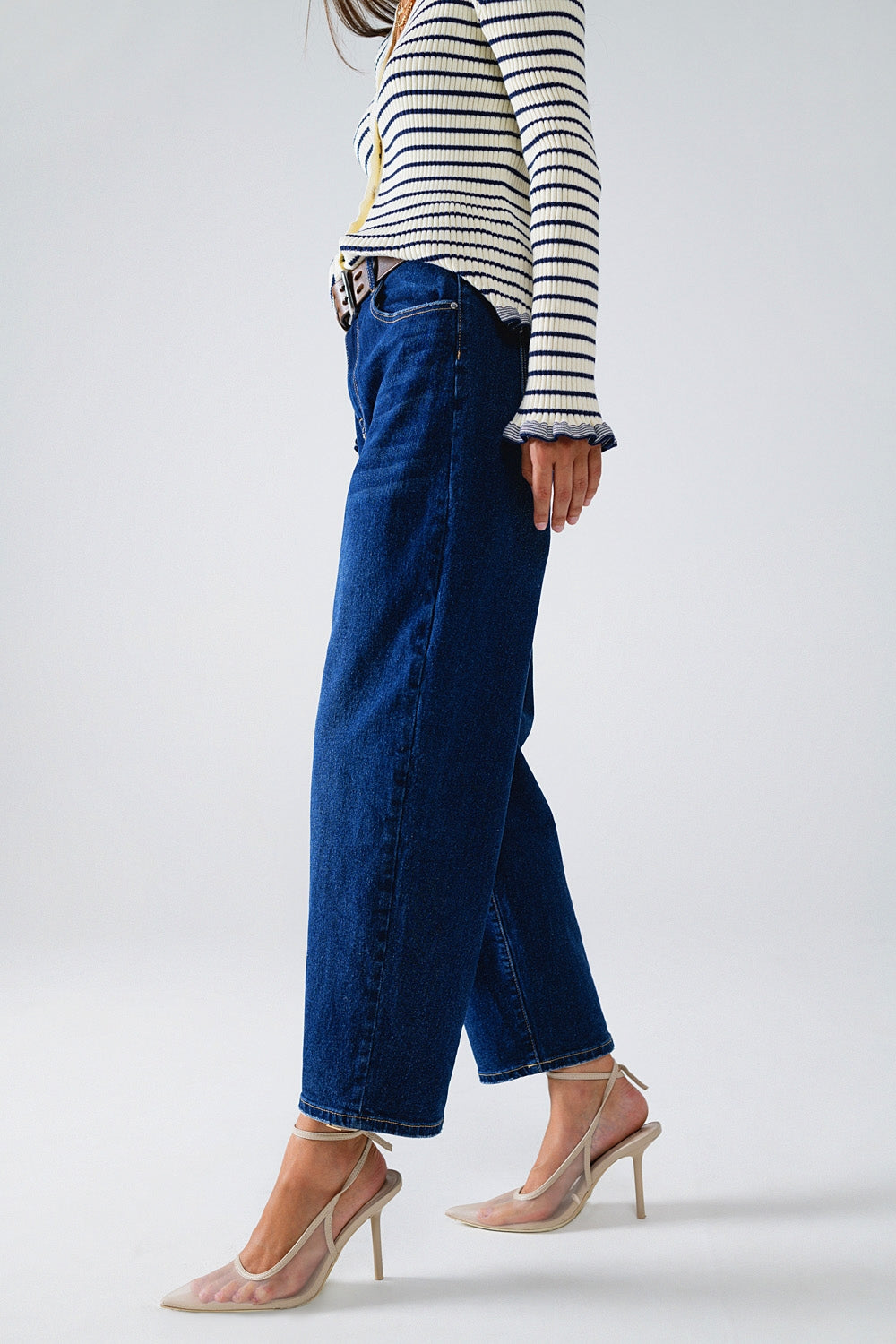 Wide Leg Mom Jeans in Mid Wash