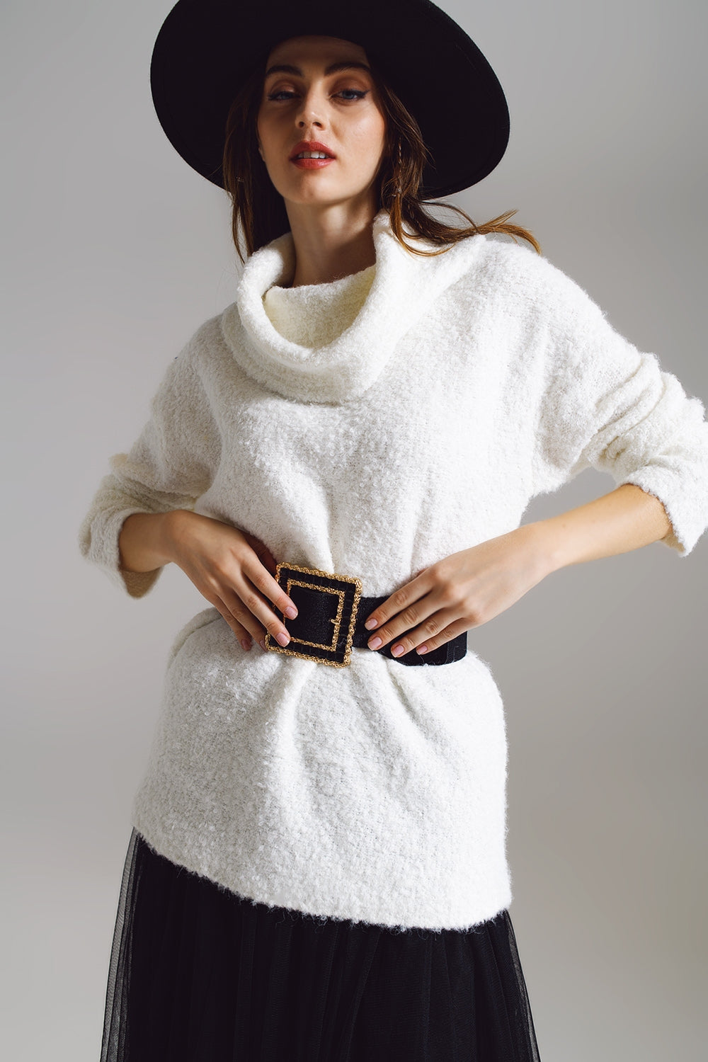 Q2 Wide sweater with bardot neck in white