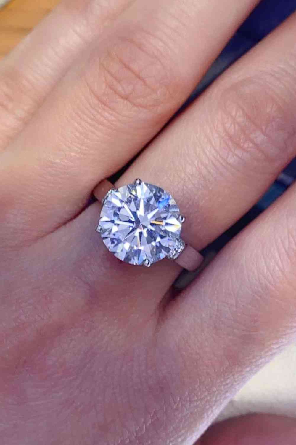 Radiant Reverie 5 Carat Moissanite Ring