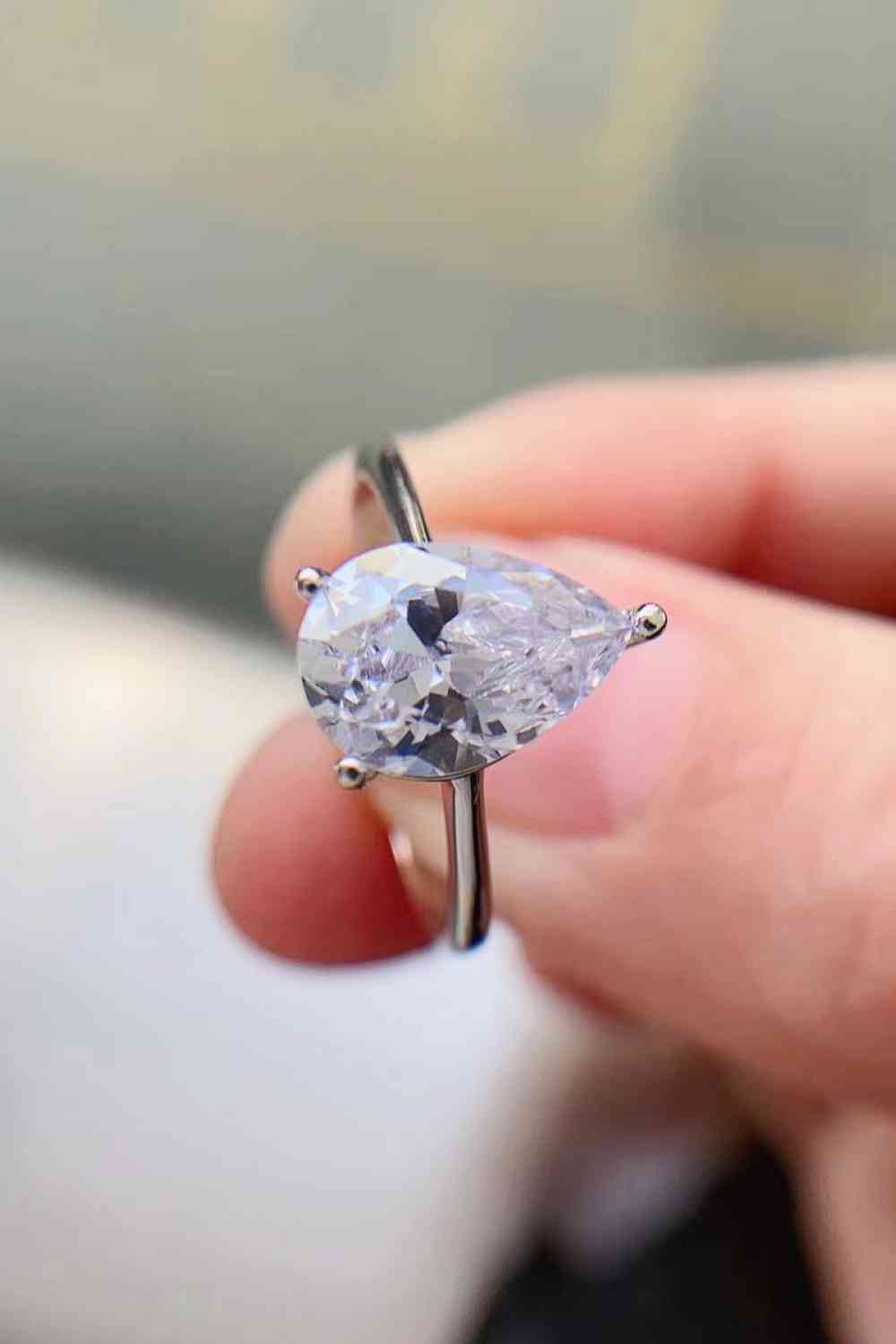 Classical Teardrop 2 Carat Moissanite Ring