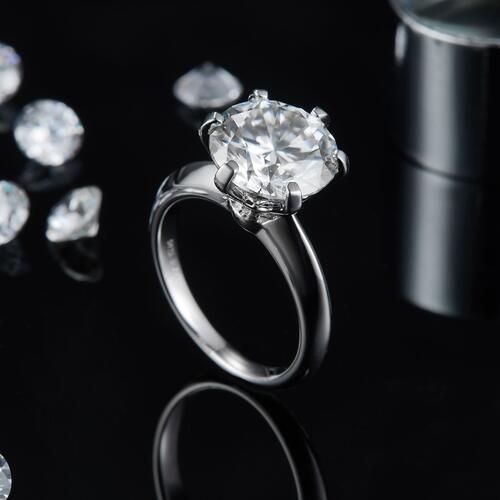 Twinkle Solitaire 5 Carat Moissanite Ring