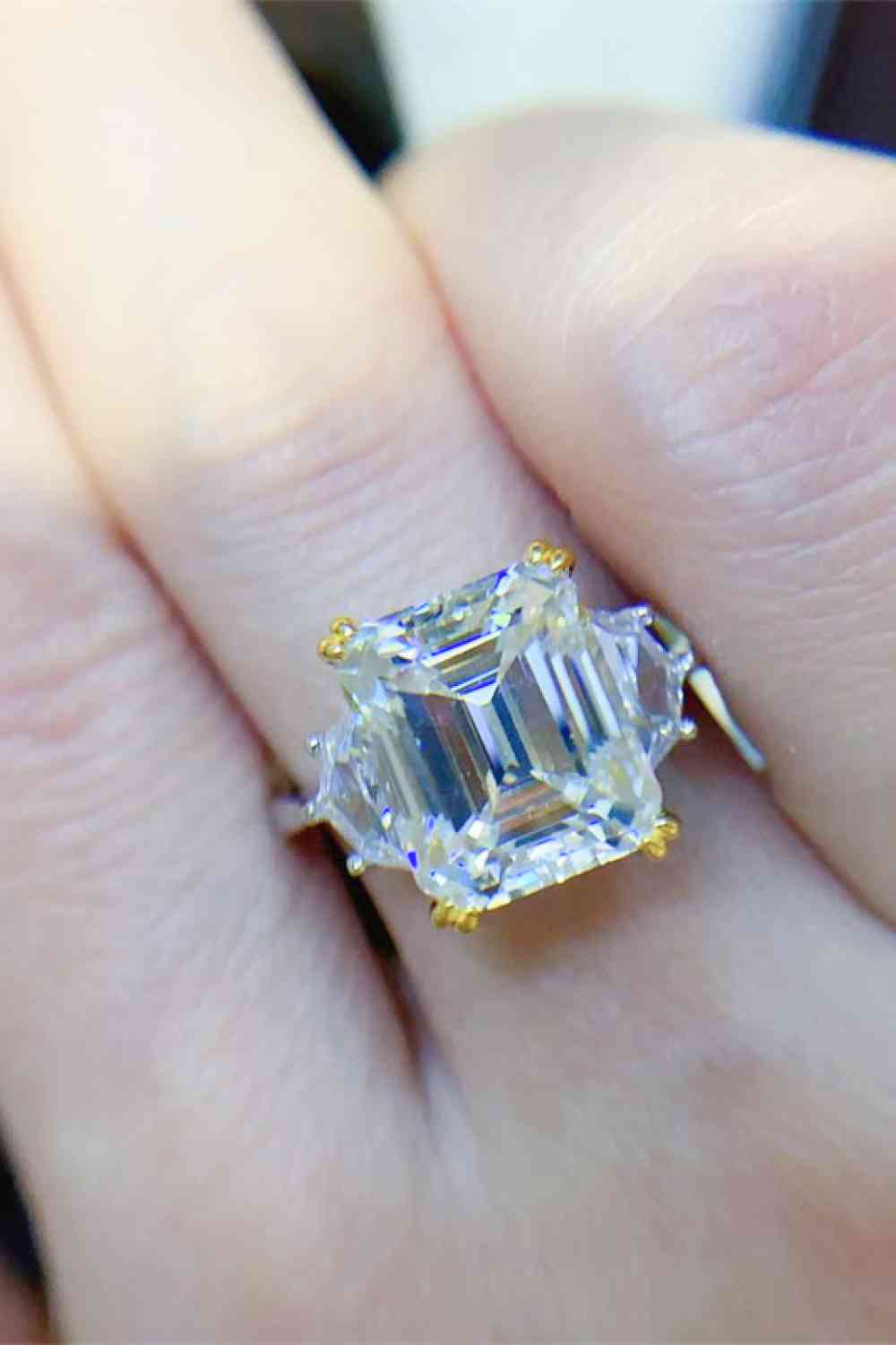 Luminous Jamboree 5 Carat Moissanite Ring