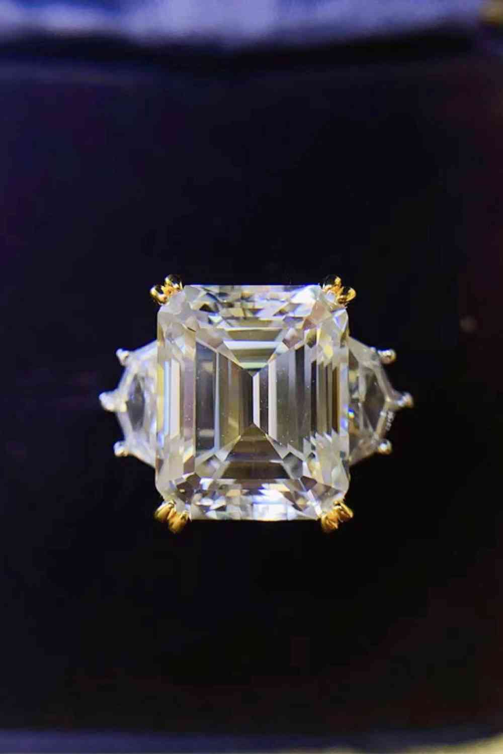 Luminous Jamboree 5 Carat Moissanite Ring