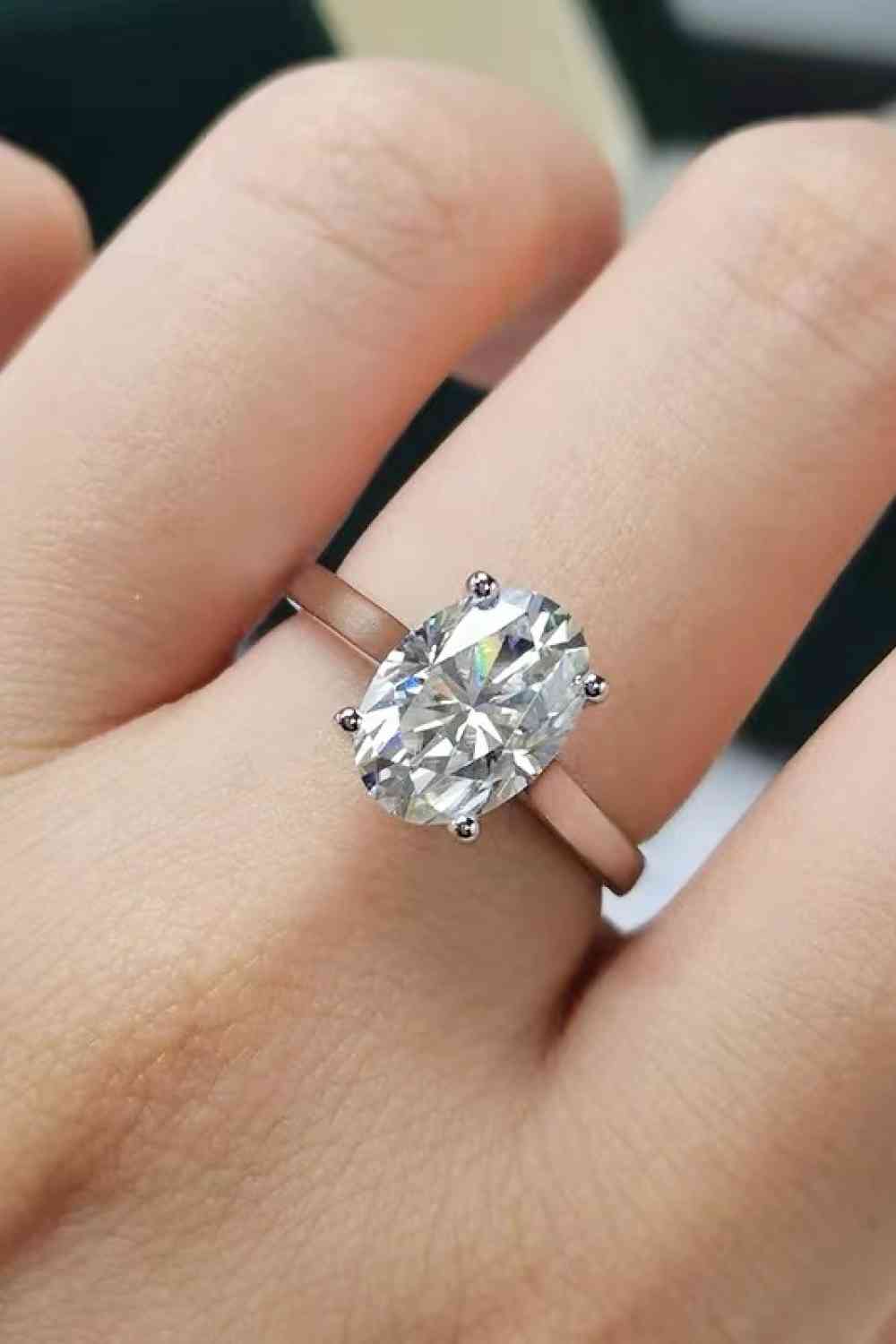 Shimmer Solitaire 2.5 Carat Moissanite Ring