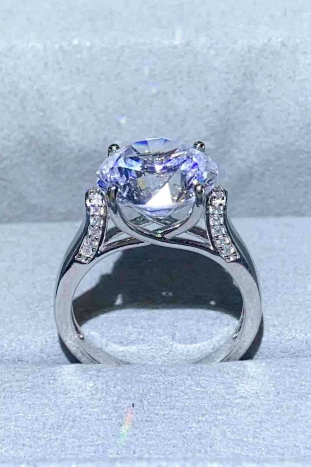 Radiant Reverie 5 Carat Moissanite Ring