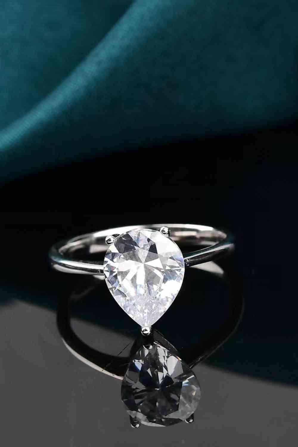 Classical Teardrop 2 Carat Moissanite Ring