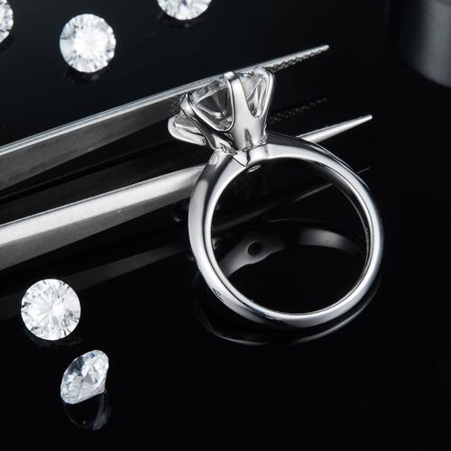 Twinkle Solitaire 5 Carat Moissanite Ring